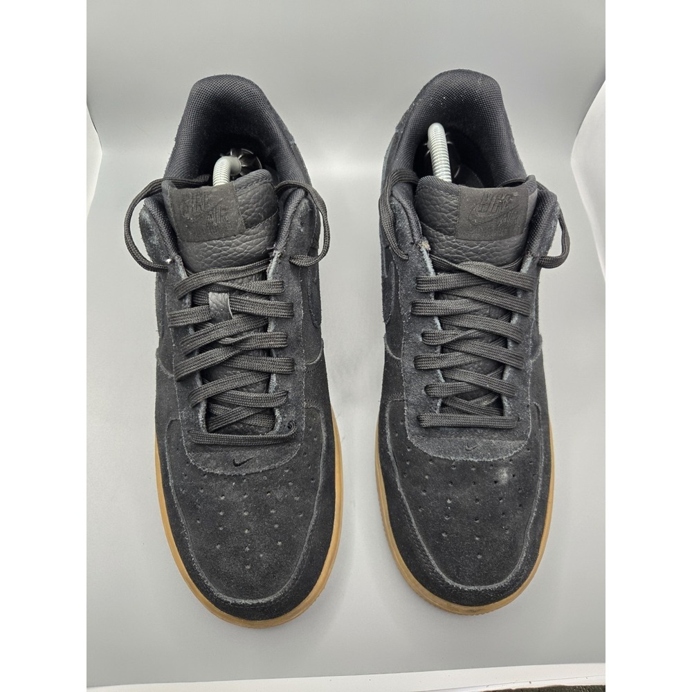 Men's Nike Air Force 1 Low Black Suede Gum Sole Sneakers Size 11 US - 488298-098 - Picture 7 of 9